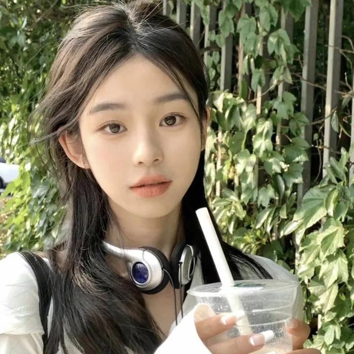 卡美拉万岁